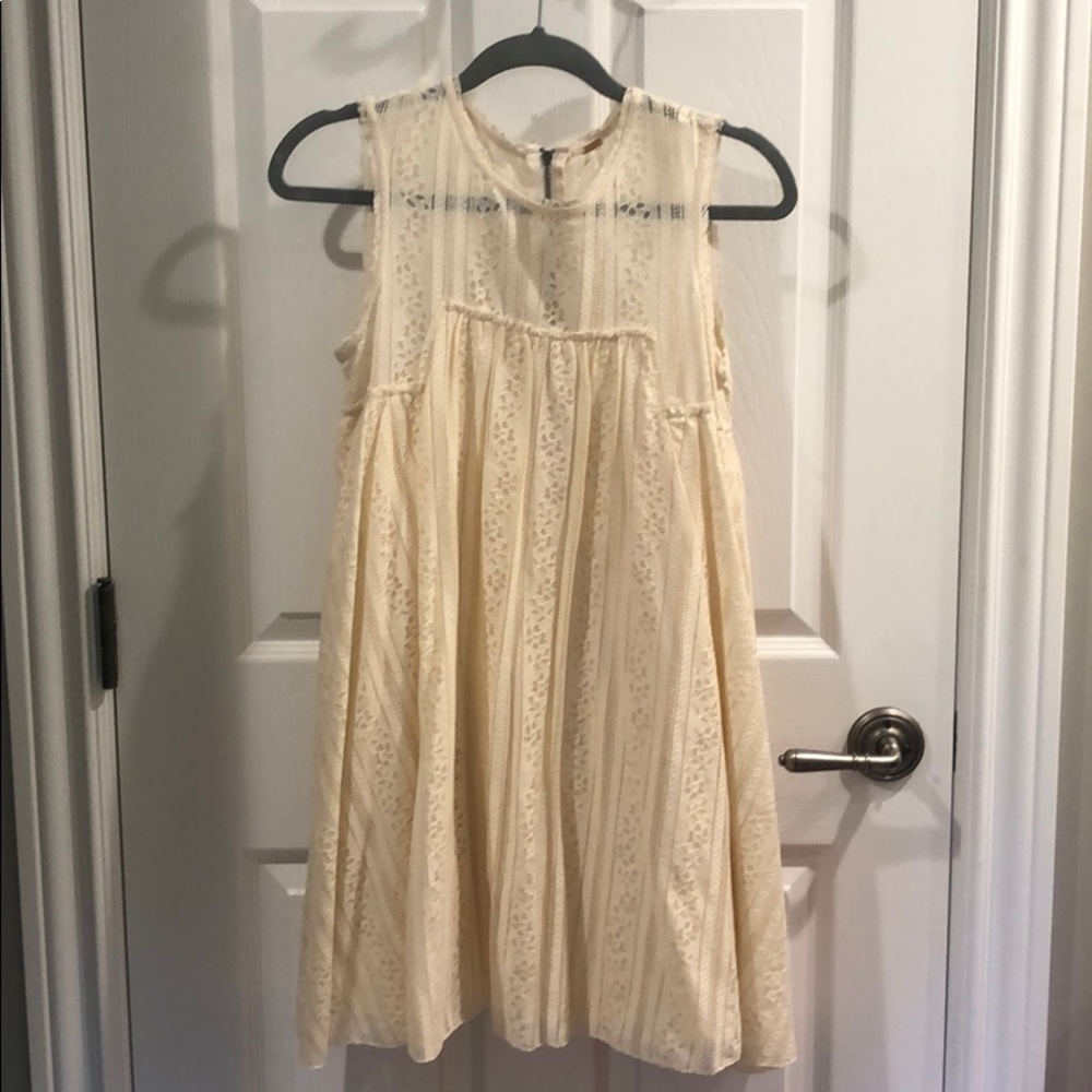 Lace dress